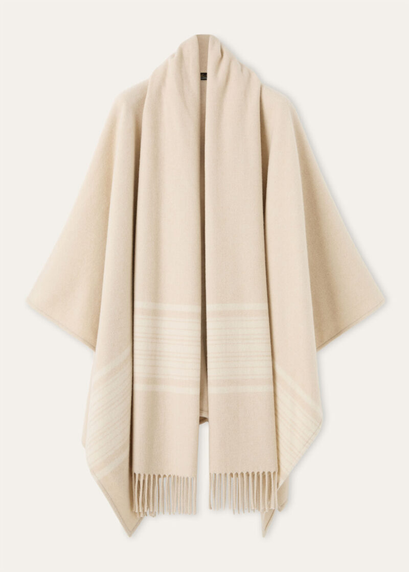 Daisy Women’s Cape reference view 1