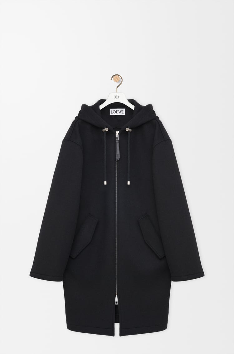 Hooded coat in wool Black