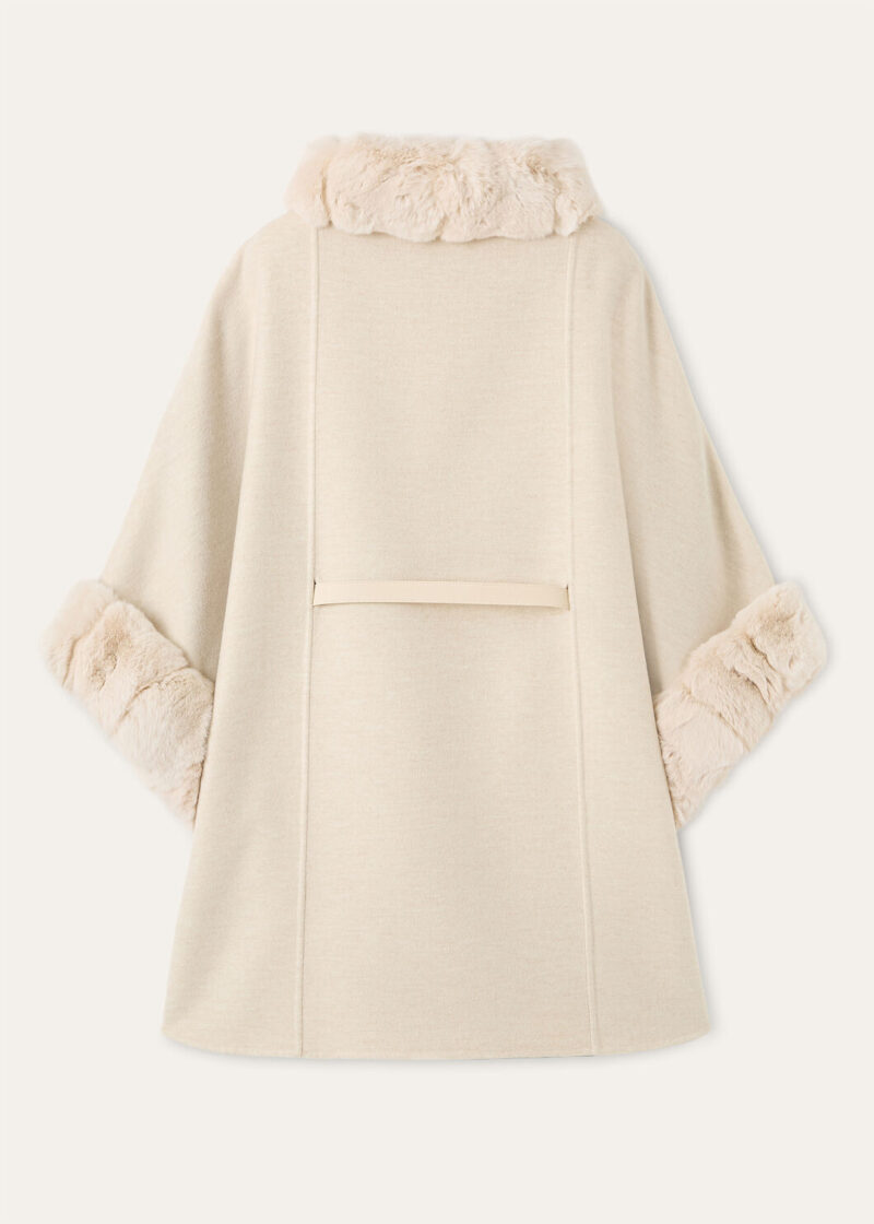 Salzburg Cape
